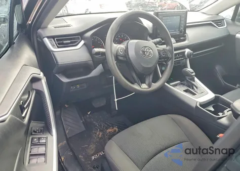 2021 Toyota Rav4 Le z USA, uszkodzony, nr VIN 2T3H1RFV8MC155745
